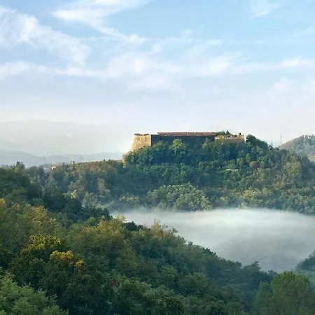 Sotto Il Pergolato Di Glicine 別荘