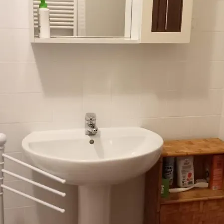 Sotto Il Pergolato Di Glicine Gavi