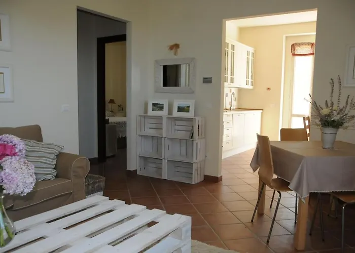 Sotto Il Pergolato Di Glicine Ferienhaus Gavi